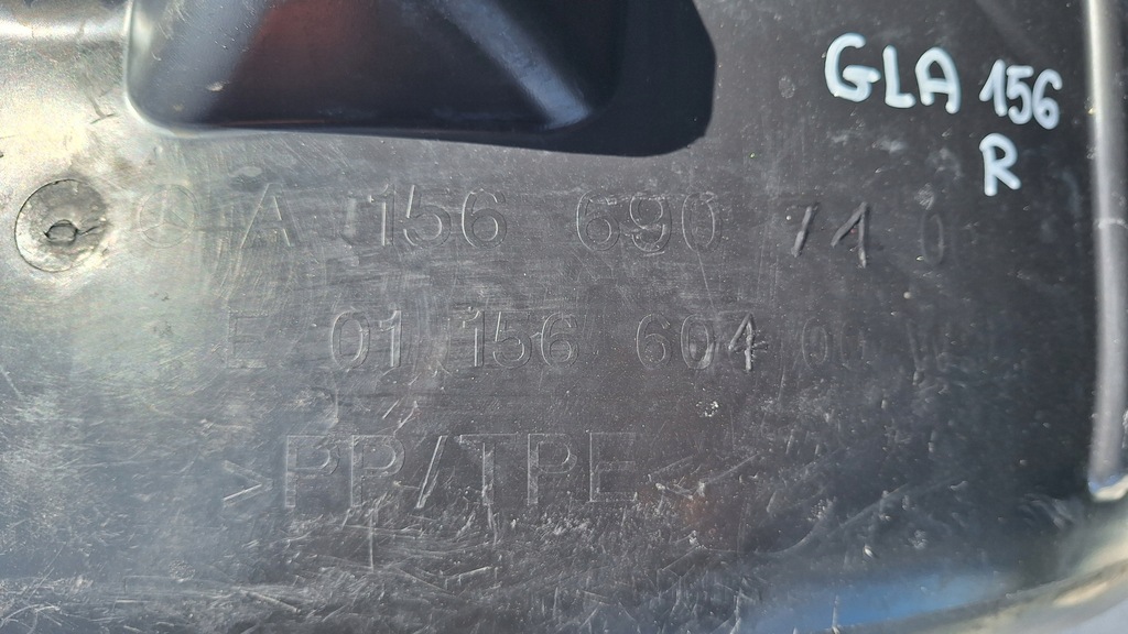 фото №7, Mercedes gla w156 x156 подкрылок правое передние оригинал