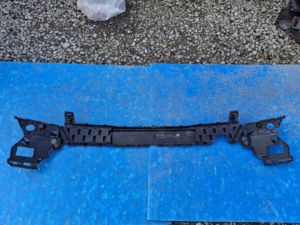 фото №1, Решітка бампера передній renault megane e-tech 2022r-