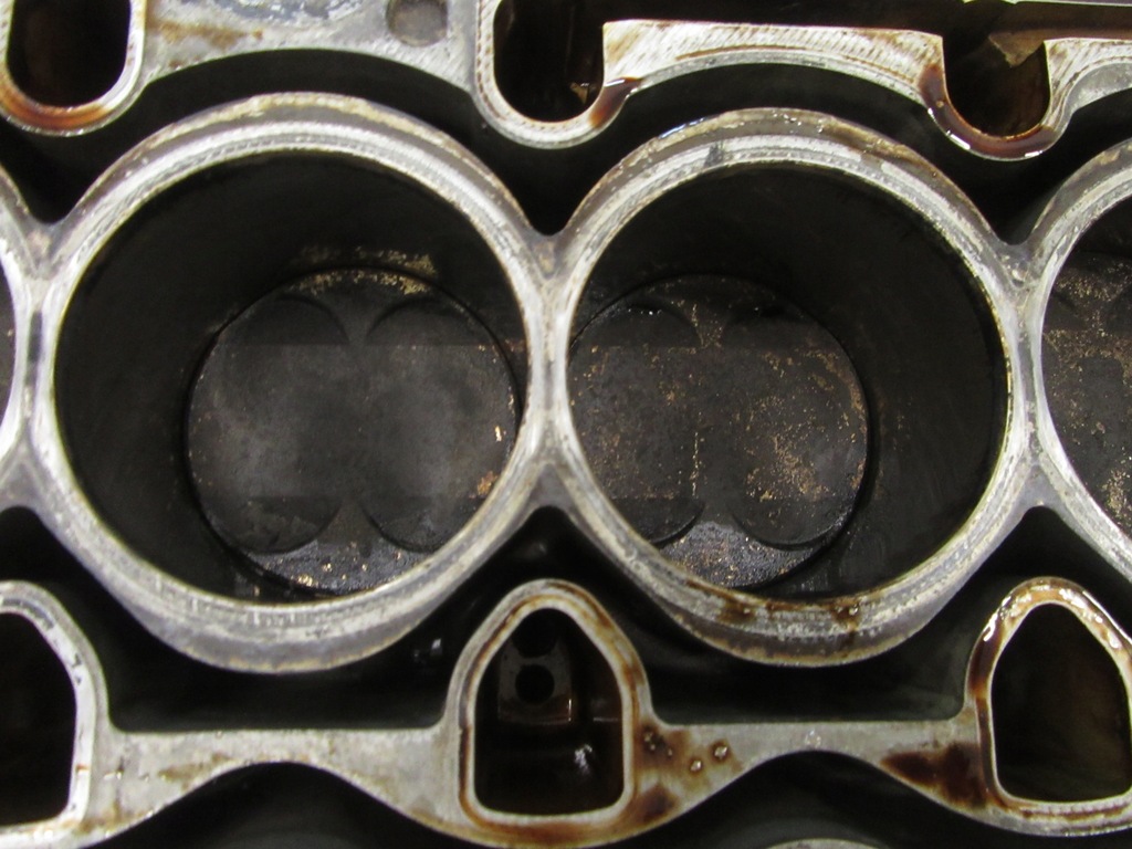 фото №12, Блок двигателя dół wał шатуны поршни bmw 3 e90 e91 n46b20b