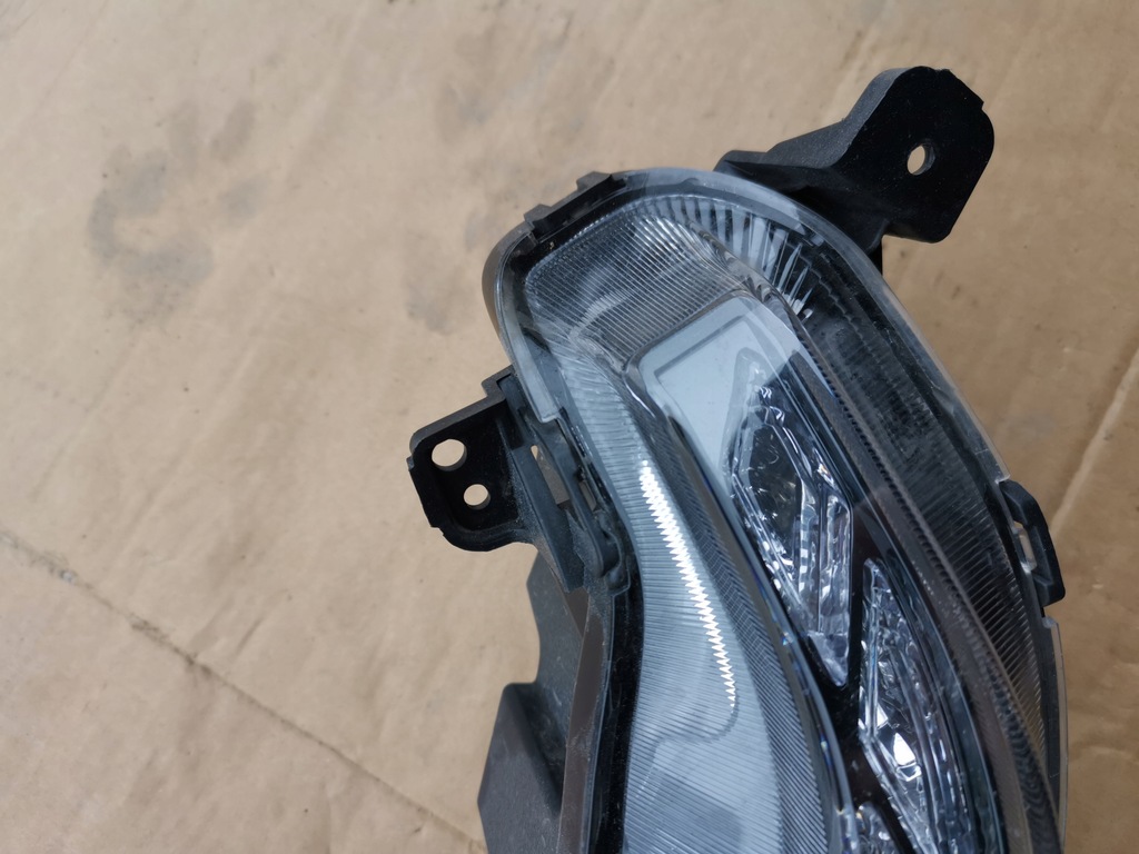 фото №7, Hyundai i30 iii fastback противотуманная фара led drl правый