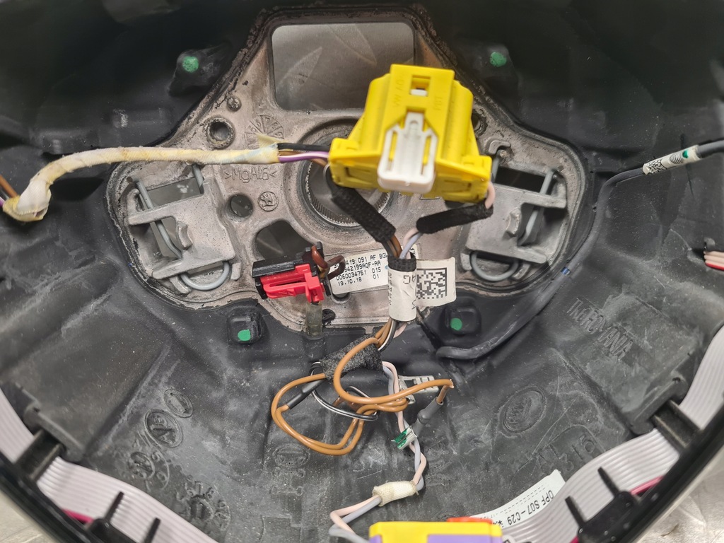 фото №14, Повітропровід шкіра шкіряний перфорована підігрів skoda superb iii sportline