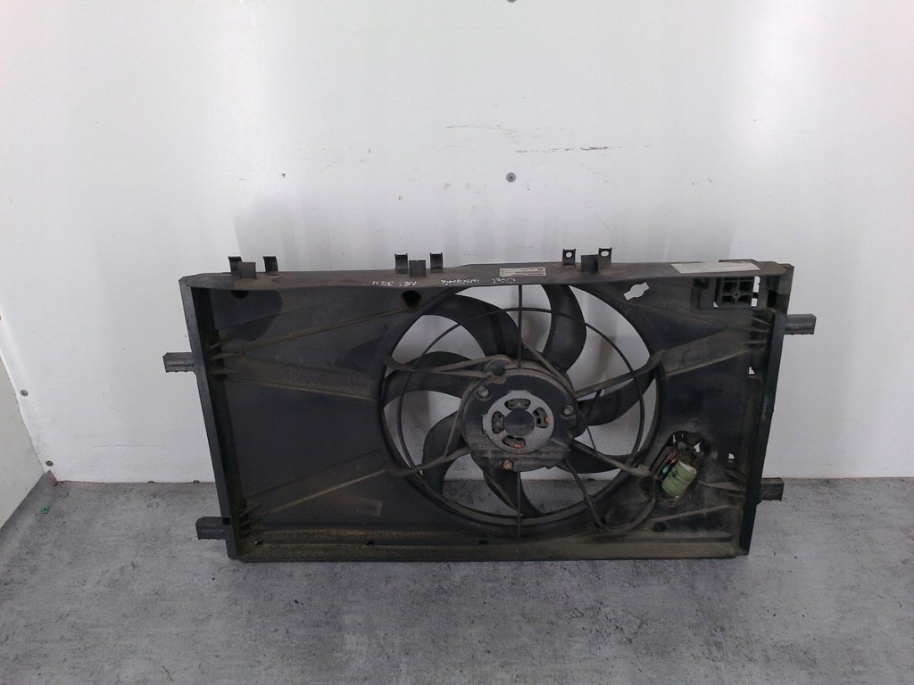 Купить Вентилятор радиатора opel insignia a 13220113 p8655004 behr 1.8 16v