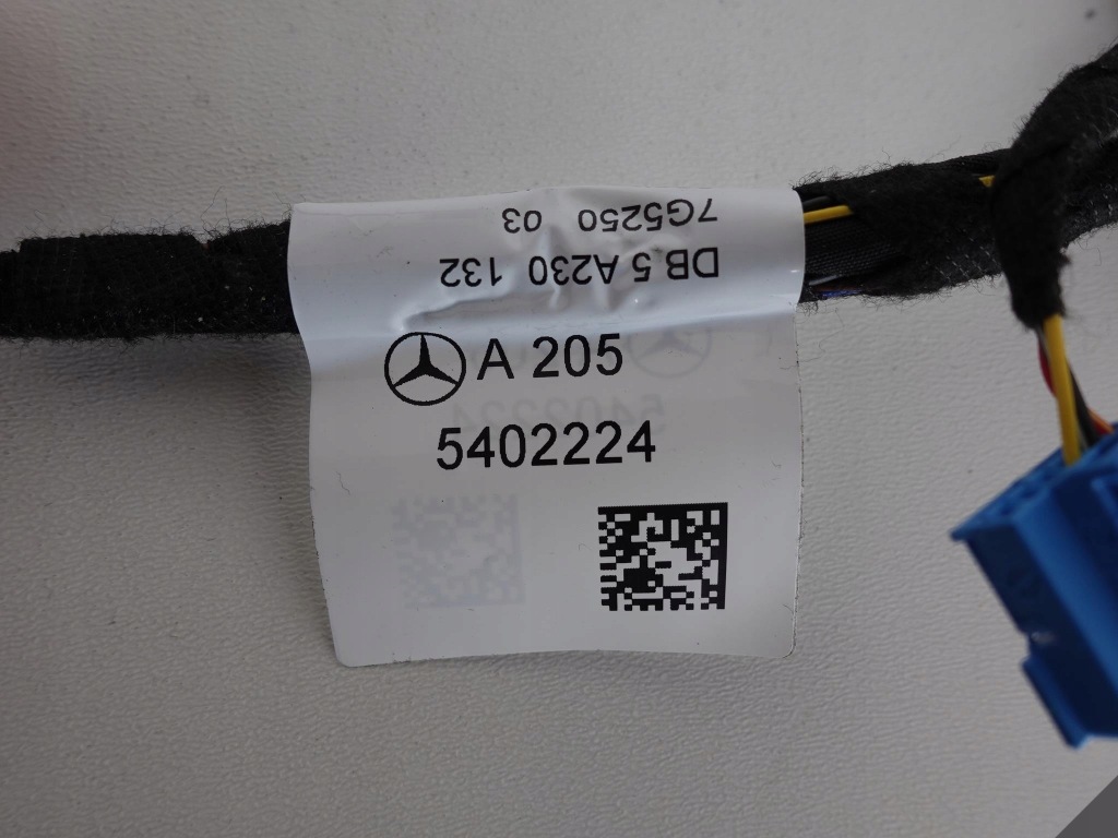 фото №11, Mercedes glc x253 w205 бардачок панель средний