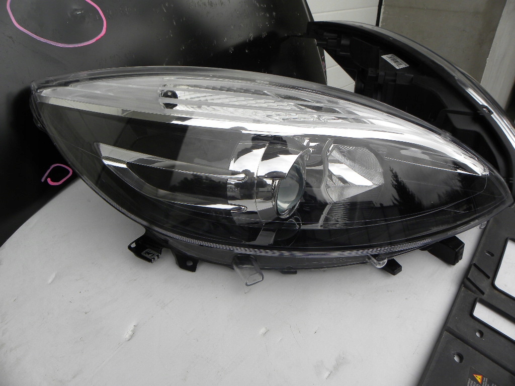 фото №7, Renault scenic iii lift 2013 rok капот лампи