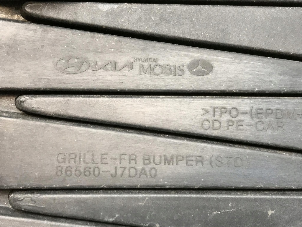 фото №10, Решётка бампера средняя kia ceed iii 86560j7da0