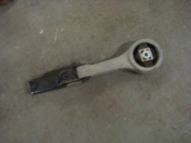 фото №1, Seat toledo iv подушка двигуна ручка 1.6 tdi