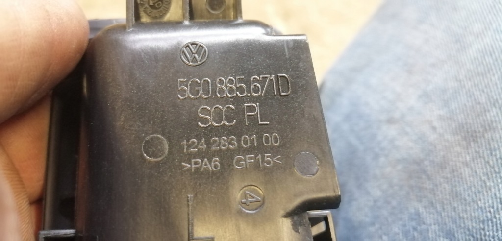 фото №3, Seat leon iii ручка складывания сиденье 5g0885671d