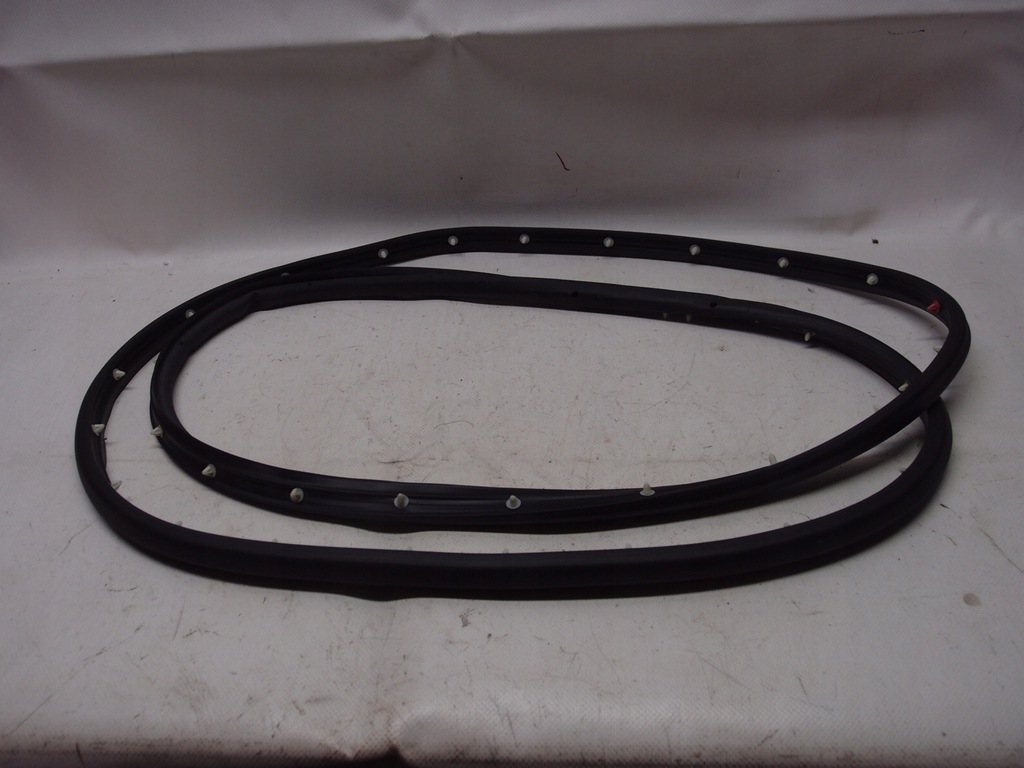 фото №1, Прокладка дверь левый задняя opel crossland 2017r