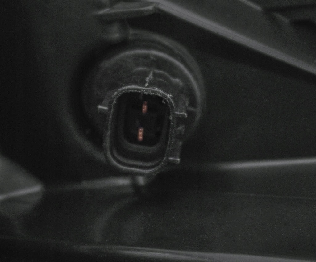 фото №14, Лампа передня do toyota prius xw30 2012-2016 81130-47520 права