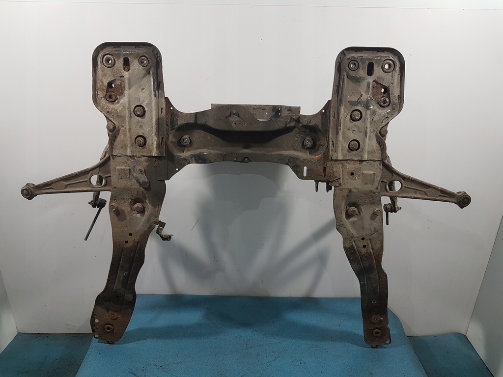 фото №1, Peugeot 807 i 2.0b подрамник подрамник перед