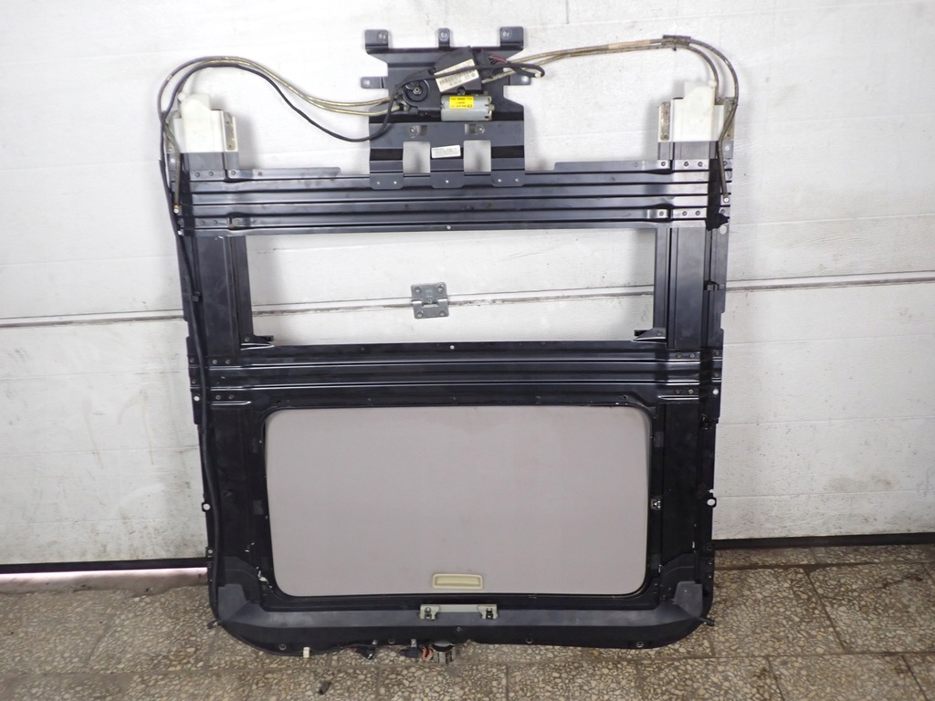 фото №5, Люк audi a8 s8 d3 5.2 короткий версия 4e0959591