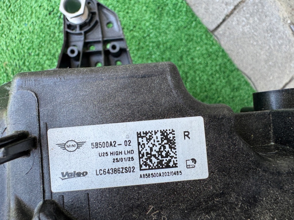 Mini countryman u25 full led чорний  фара правий передня оригінал  європа  5b500a2 Зі Шроту
