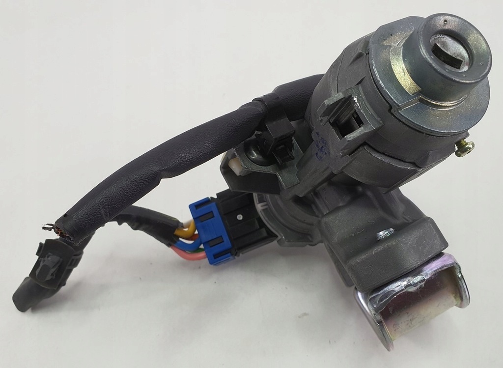 фото №1, Замок зажигания + ключ hyundai ix20 1.4