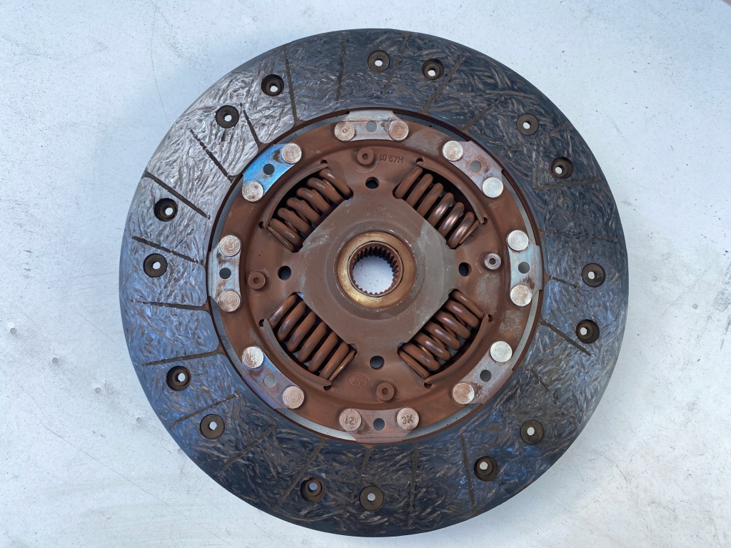 фото №10, Колесо маховик прижим сцепление skoda fabia ii 1.6 tdi 75 km caya - комплект