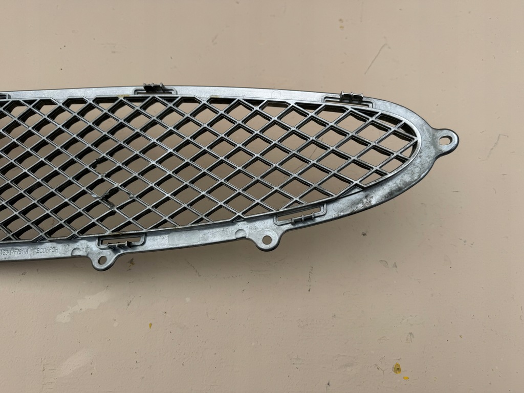 фото №12, Jaguar xk 08-12r решётка радиатора решётка радиатора бампера перед передняя 8w83-17f791