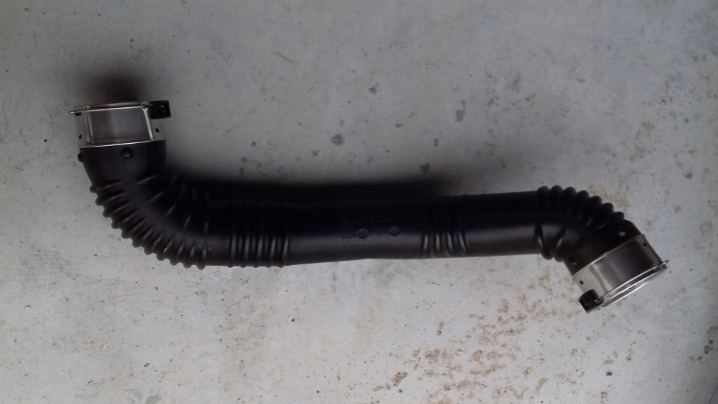 Купити Mercedes a-klasa w177 труба шланг інтеркулер a1775202800