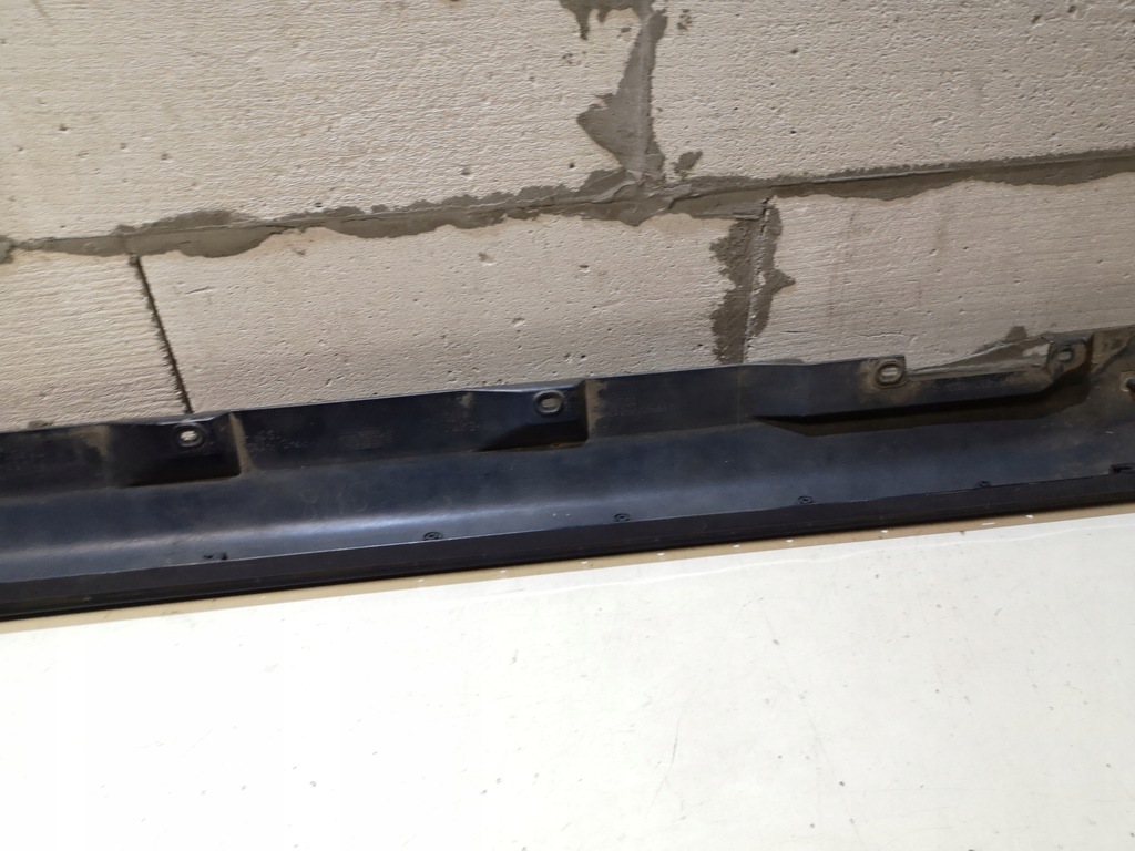 фото №9, Молдинг поріг права corolla verso ii 04-09