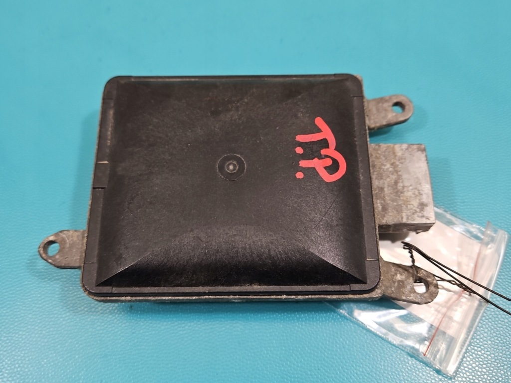 Блок керування модуль vw passat b7 асистент перемикання поперечина руху Ціна