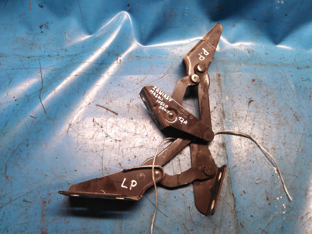 фото №1, Петли капот правый левый kpl iveco daily iv