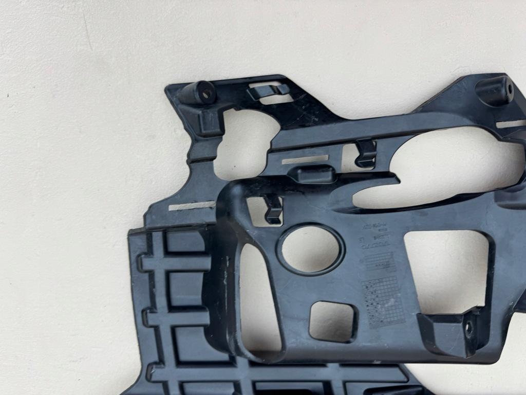 фото №9, Volvo s60 v60 13r- напрямна кронштейн бампера лівий перед 31323840