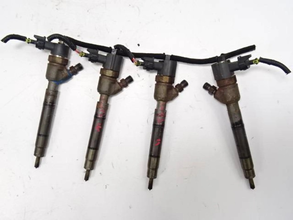 фото №1, Форсунки hyundai i20 i 1.4 crdi