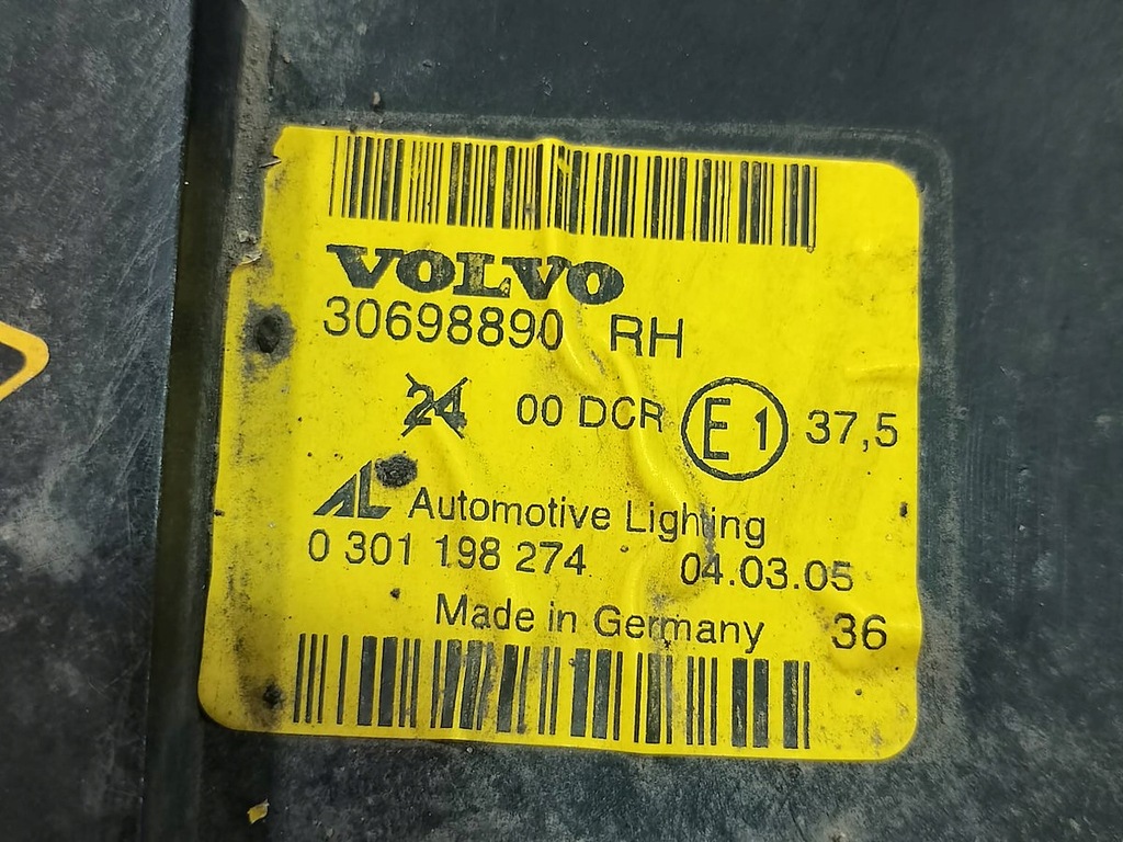 фото №8, Лампа перед правая volvo v50 30698890 rh 0301198274