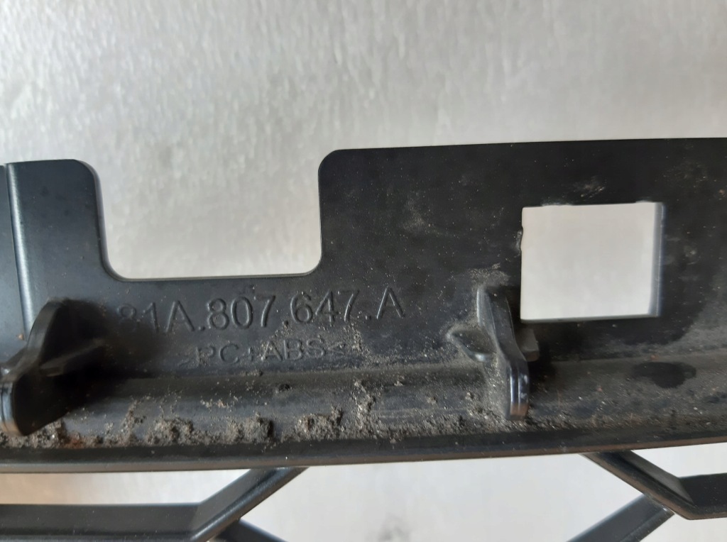 фото №6, Решётка радиатора решётка бампера audi q2 s-line средняя 81a