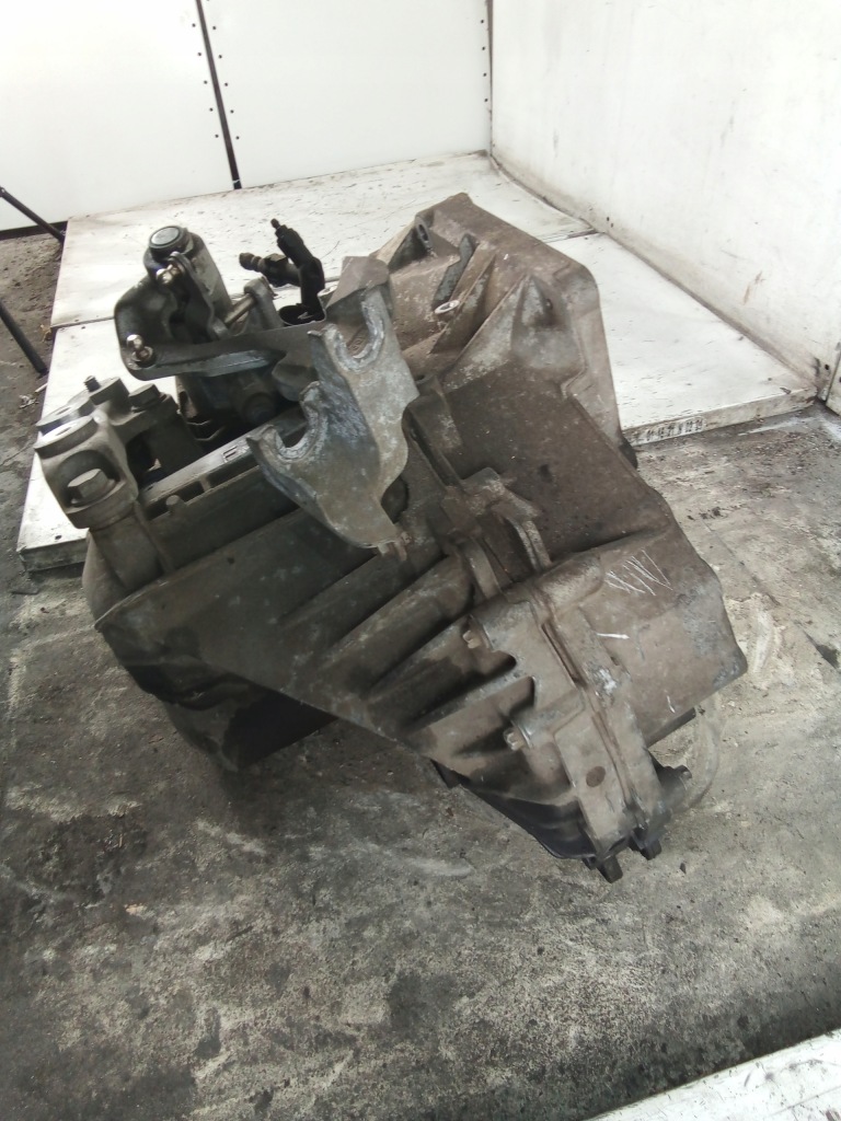 L148 коробка передач передач механическая коробка передач opel insignia a 2.0d f40 Недорого