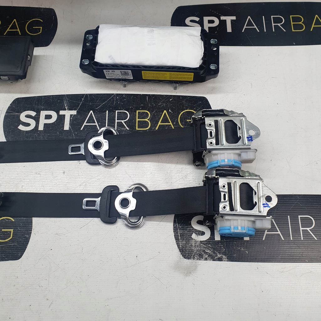 фото №9, Karoq sportline przed liftem панель приладів консоль подушки безпеки ремені подушка безпеки