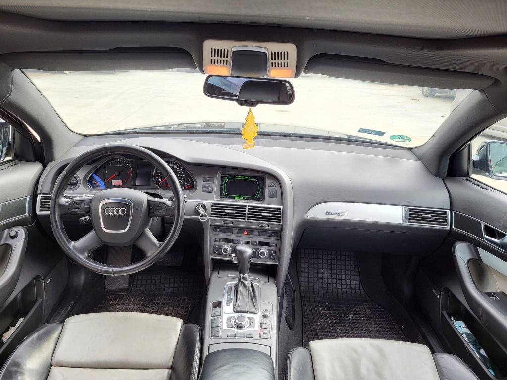 фото №1, Audi a6 c6 06r soul панель приладів консоль air bag панель приладів