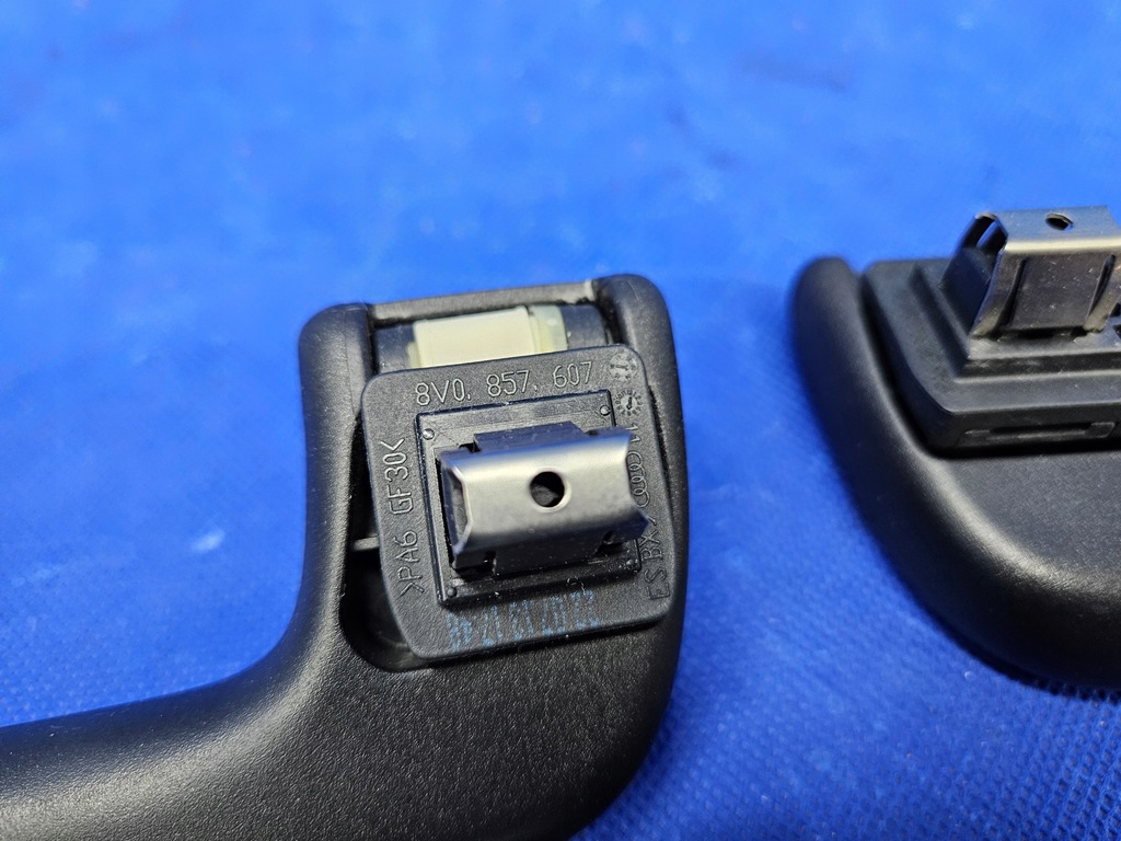 фото №9, Audi a3 8v ручки крепления потолочный чёрные s-line kpl 8v0857607 8v0857608