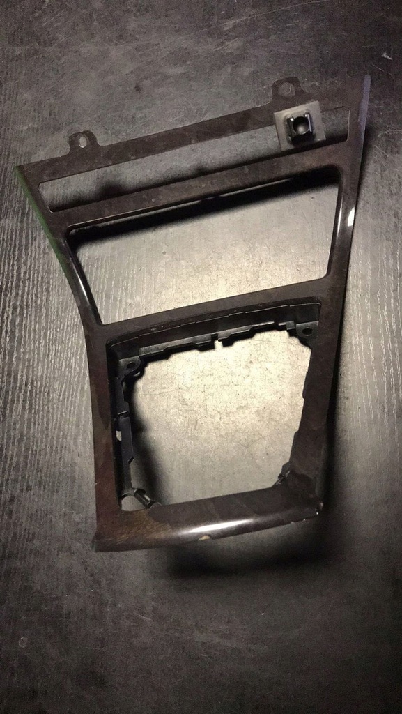 фото №1, Рамка домкрата bmw x3 e83 14537310