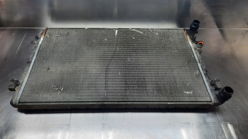 фото №1, Радиатор wody audi a3 8l 1.6b 98r