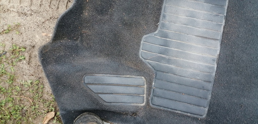 фото №7, Renault laguna iii коврик обшивка