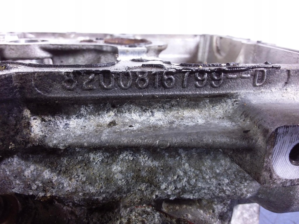 фото №8, Laguna iii 3.0 dci v6 головка двигуна права v9x891