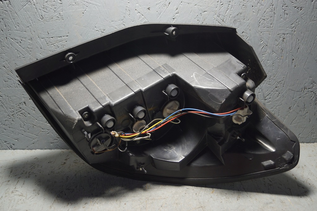 фото №9, Лампа левый задняя chevrolet captiva lift