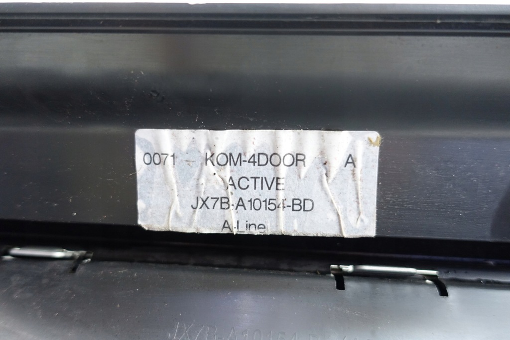 фото №7, Молдинг порог правая ford focus mk4 iv