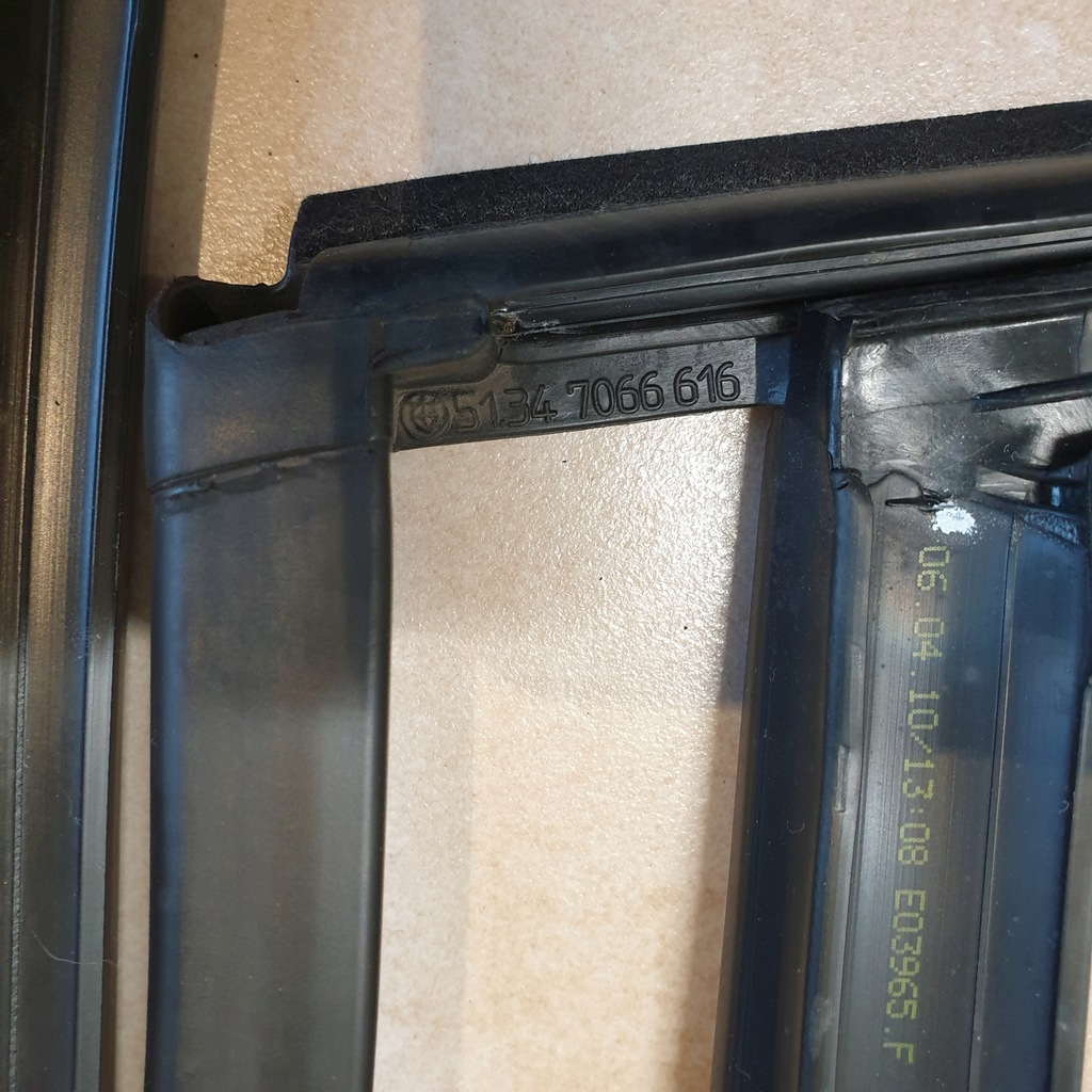 фото №11, Прокладка направляющая стекло левая правая bmw 1 e87 eu