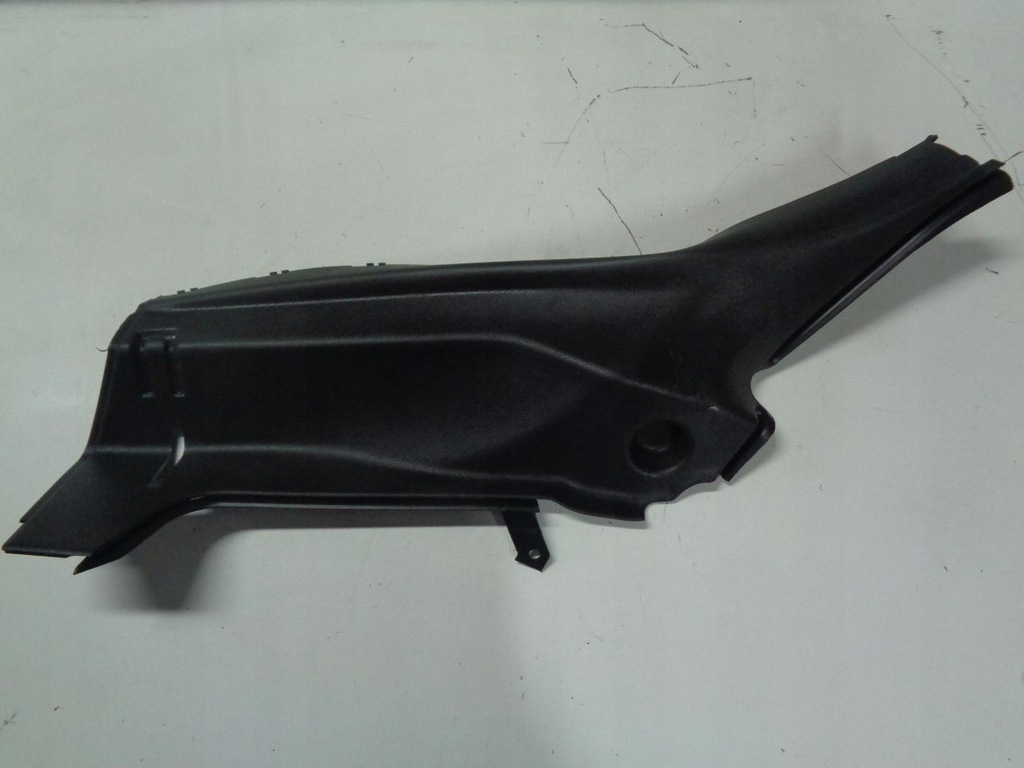 фото №1, Mercedes cla w117 захист обшивка стійка ліва задня