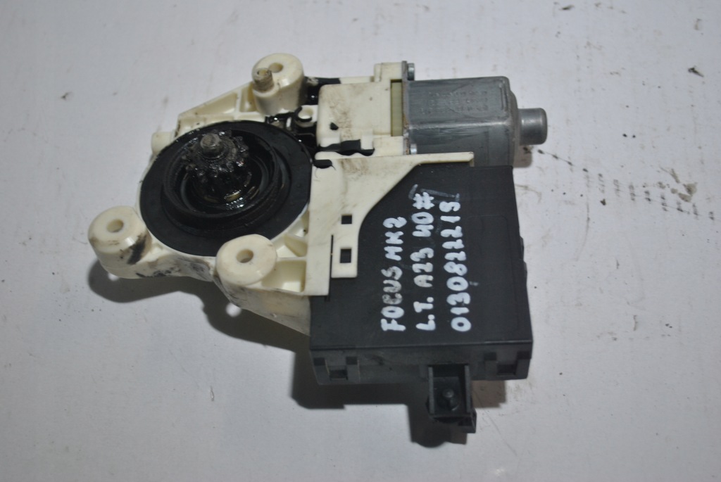 фото №7, Двигатель стекло ford focus mk2 левый задняя 0130822219