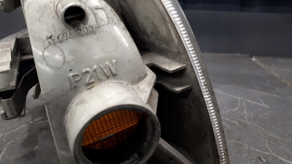 фото №9, 60947200 поворотник правый перед renault espace ii