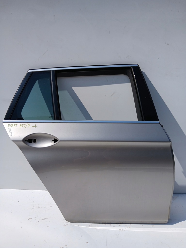 фото №1, Дверь правое задние bmw f11 a72/7