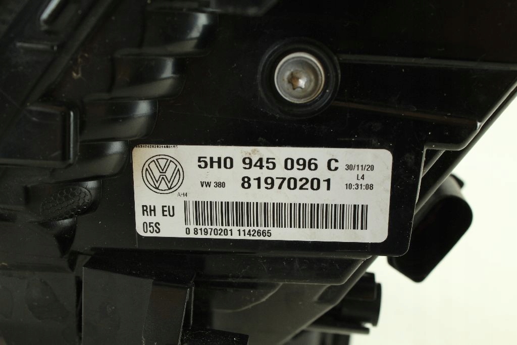 фото №13, Лампа задняя правая vw golf viii 8 5h0945096c