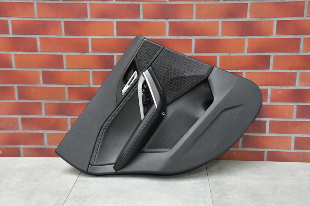 фото №1, Оббивка двері лівий задня обшивка двері bmw x1 u11 czarna