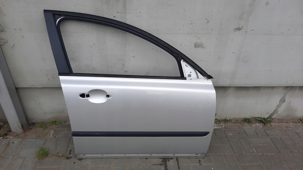 фото №1, Дверь перед передние правое volvo v50 04-12r