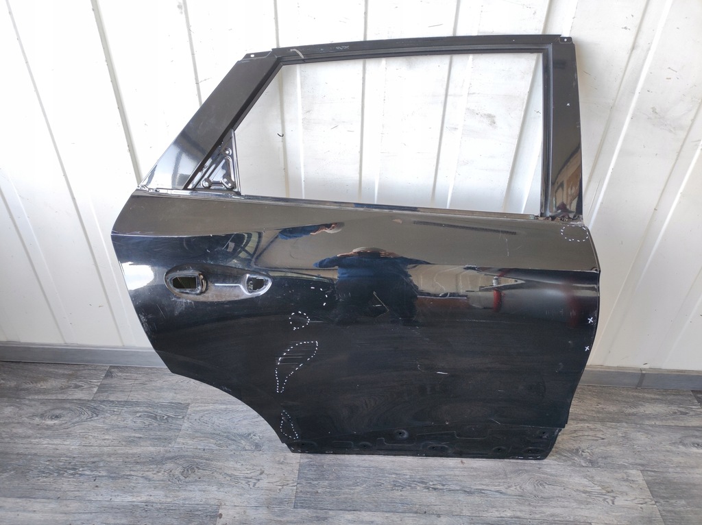 фото №1, Дверь ---- mg mg4 ---- задние правое ---- poznań ----