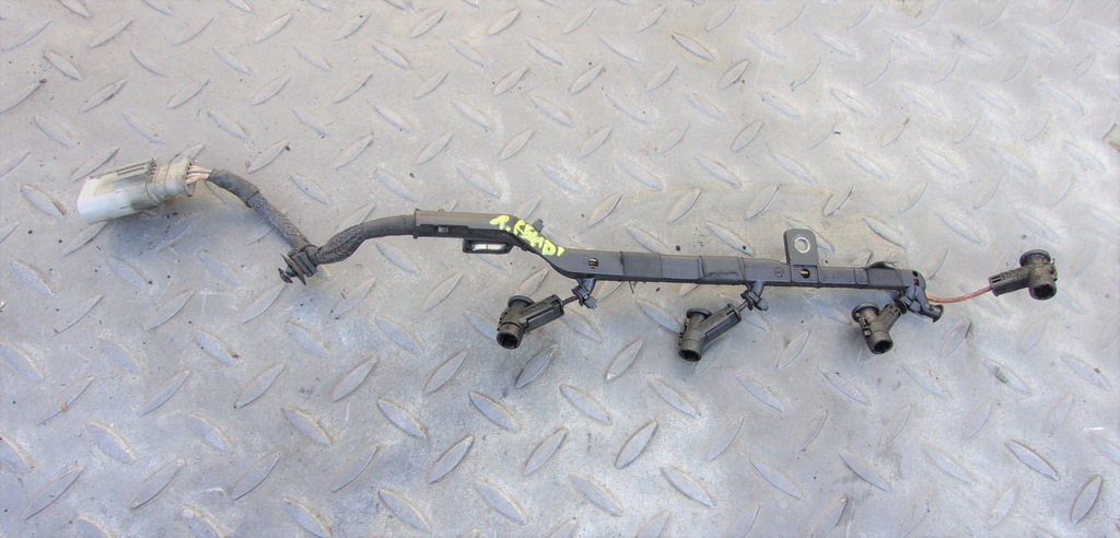 фото №1, Peugeot citroen 1.6 ehdi шланг свеча накаливания