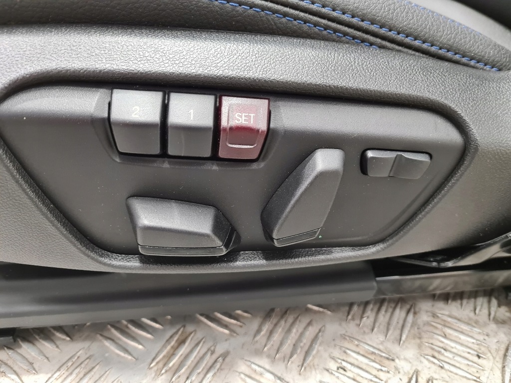 фото №5, Bmw f39 середина сидіння заднє сидіння тунель обшивки оббивка