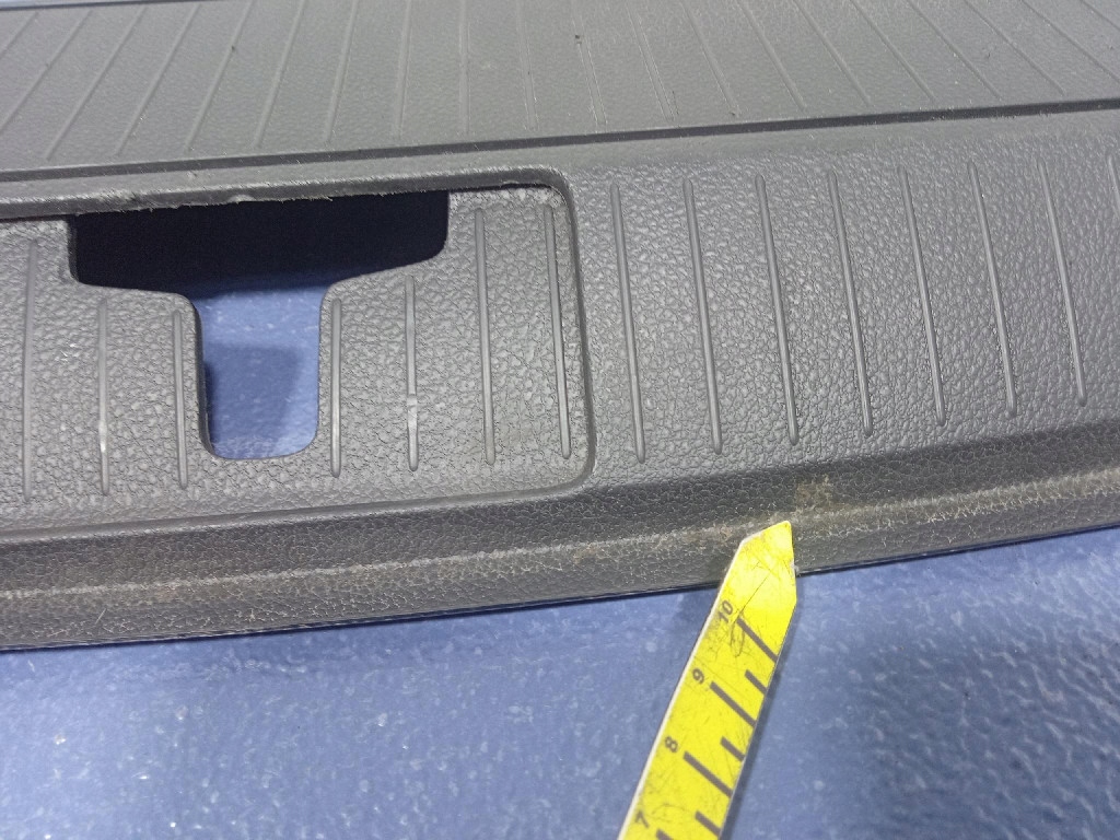 фото №8, Opel zafira c защита пластиковая поперечина заднего багажника 322225228