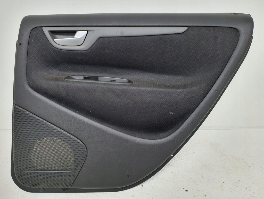 фото №1, Обивка обшивка дверь правый задняя volvo v70 ii 39990894